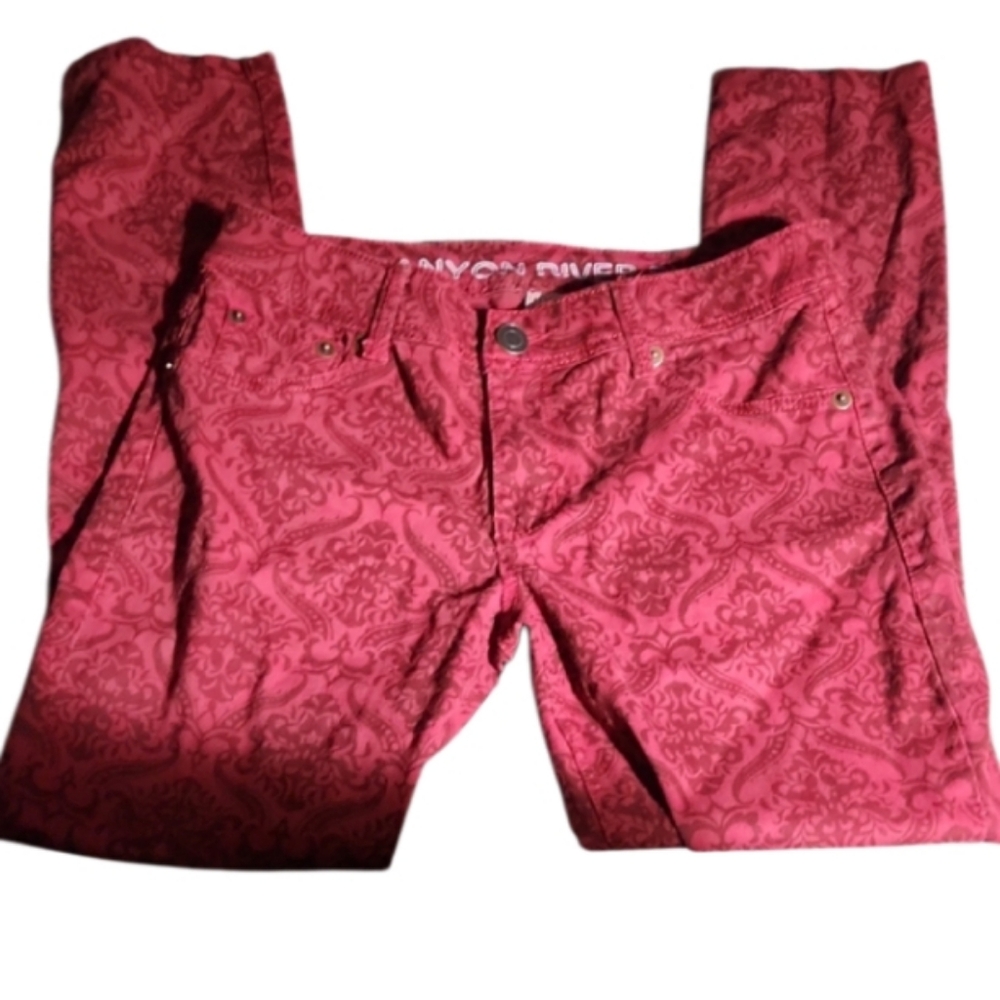 Canon River Blues 6 Red Patterned Pants
